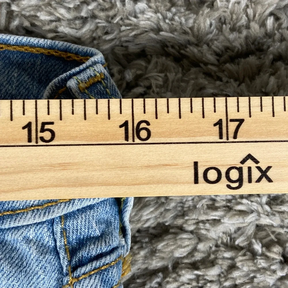 Levis measurements waist